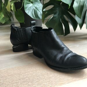 Alexander Wang Kori’s size 36